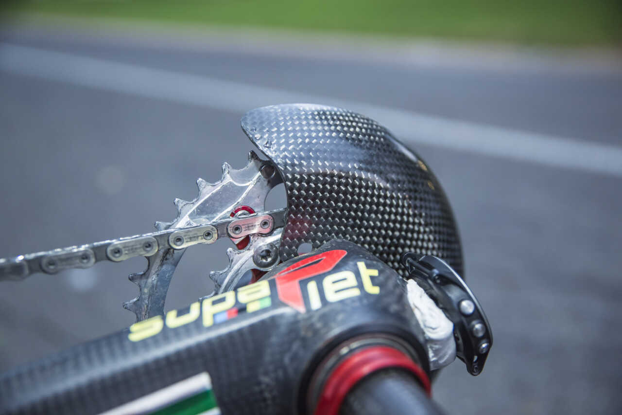 Take a closer look at Supa Piet's carbonbike revox
