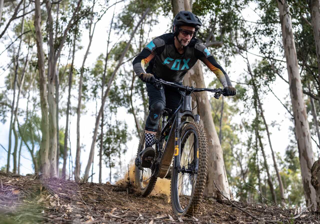 myles kelsey of bike network reviews the melon alleycat mountain bike sunglasses