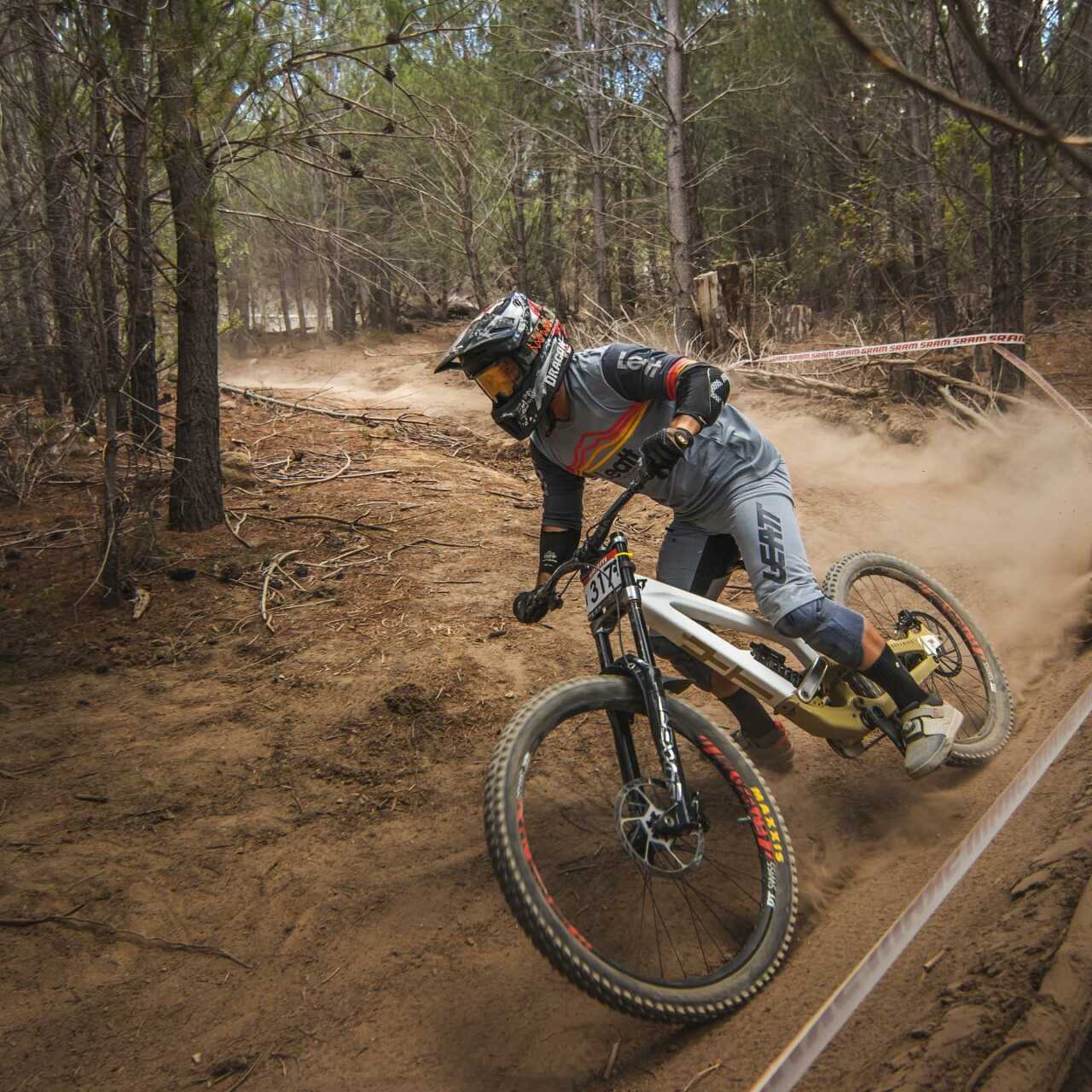 interview with johann potgieter the south african downhill mountain bike champion