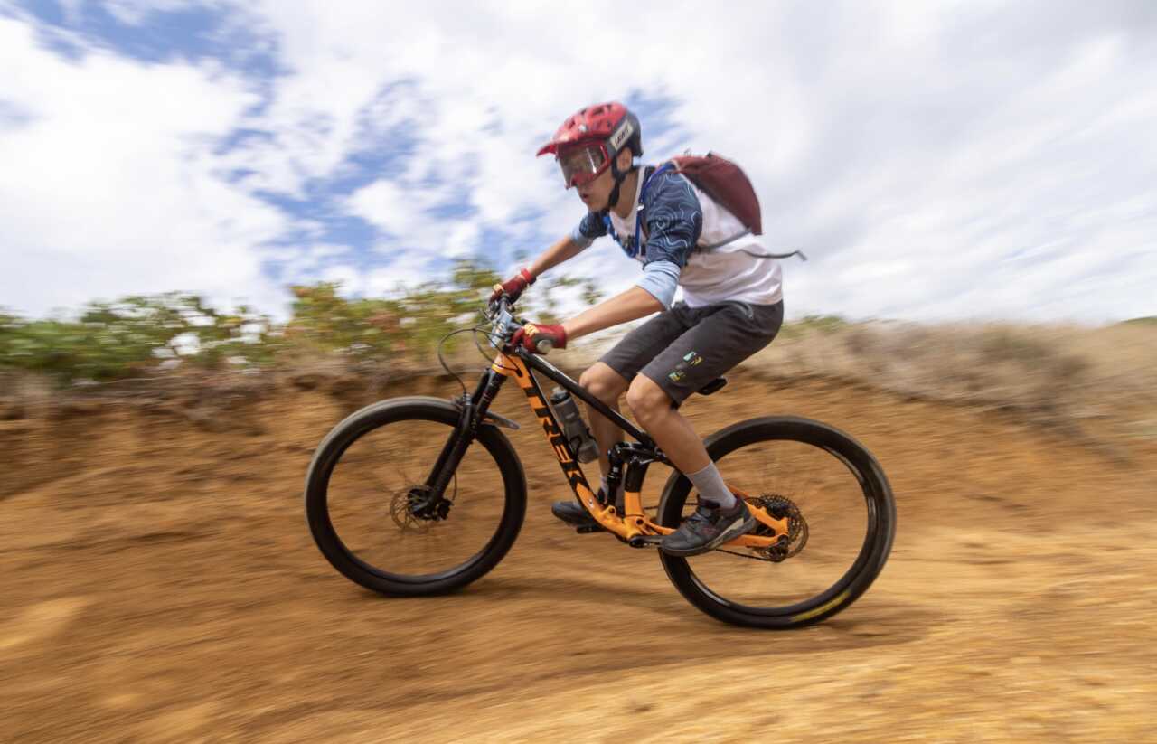 coverage of the western cape enduro mountain bike race from rhebokskloof wine estate in paarl, western cape, south africa on the 4th of march 2023