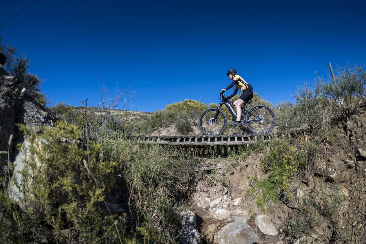 13 april 2023 - darling, western cape, south africa | preview of the ride darling mountain bike race in darling just outside of cape town in south africa at the living colour venue