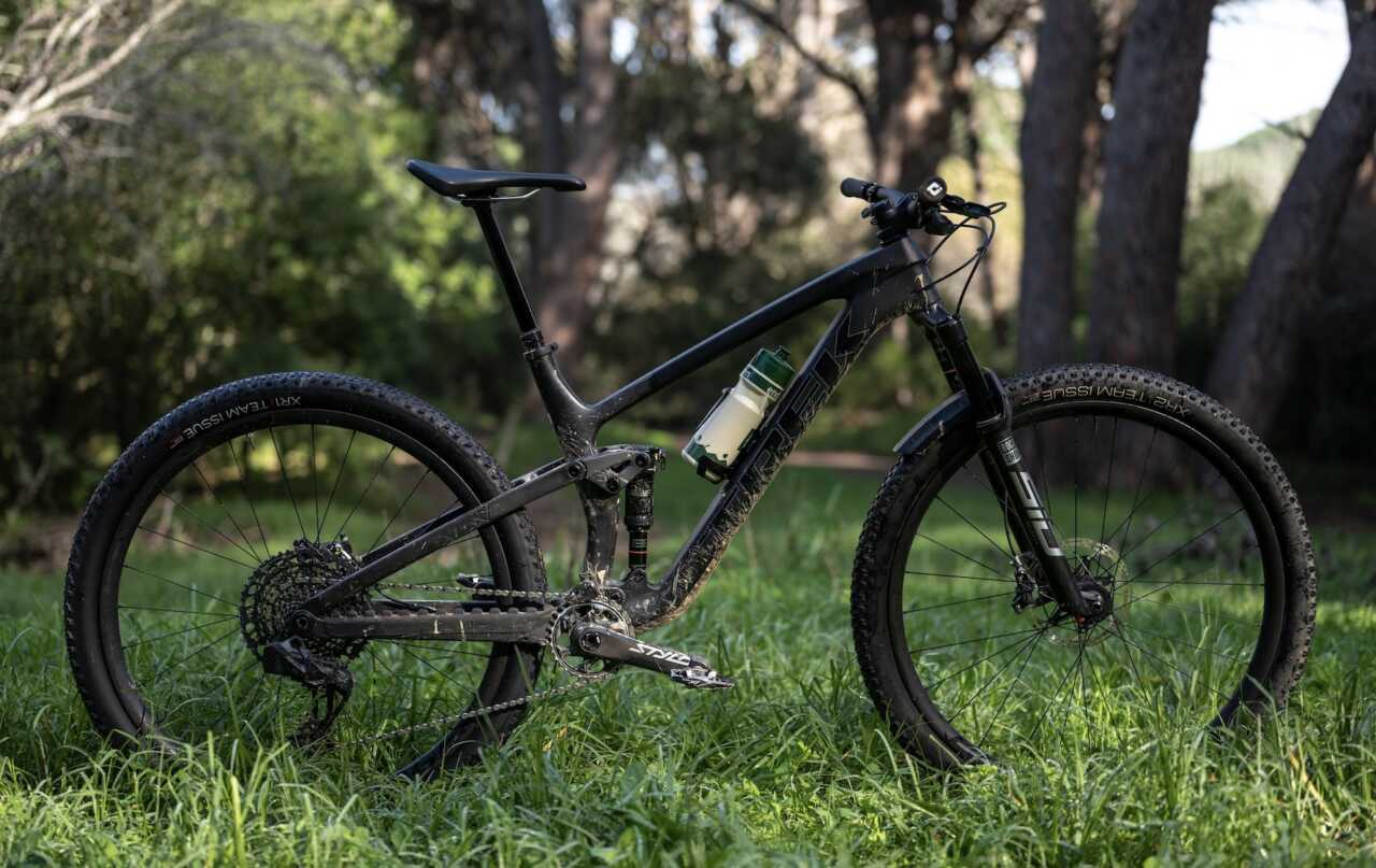 11 september 2025, cape town; SOUTH AFRICA | a website article with advice for beginner mountain bikers as published on bike network by myles kelsey