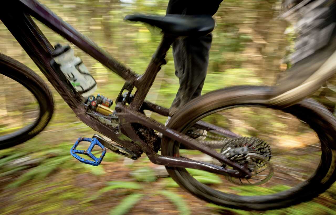 29 april 2025, cape town, SOUTH AFRICA | details on the new wave pedal from oneup components as published on bike network by myles kelsey