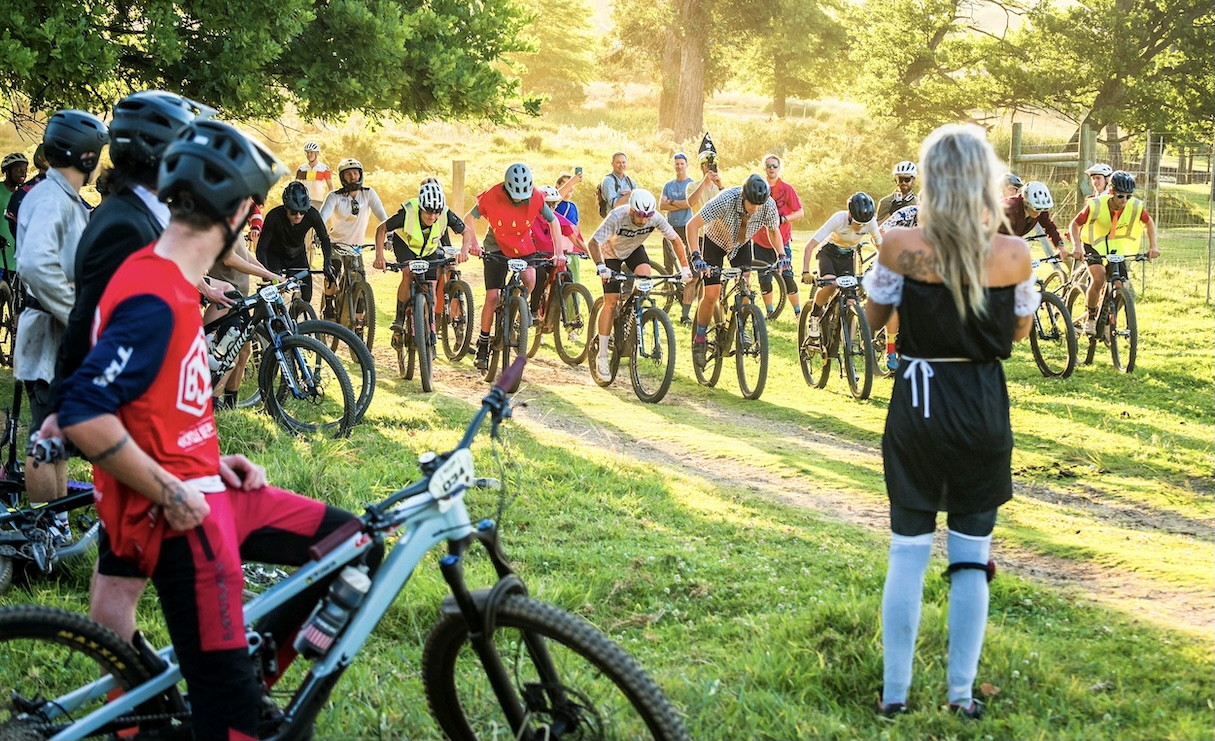27 november 2025, banhoek, stellenbosch SOUTH AFRICA | photo recap of the hellsend bike shop summer mates race series as written by jordan de goede and published on bike network
