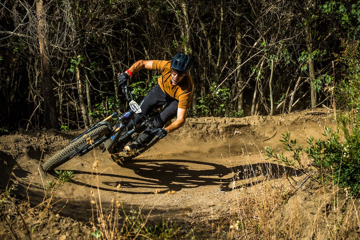 27 january 2026, somerset west, SOUTH AFRICA | race report from the hellsend mates mountain bike race held at helderberg trails and published on bike network