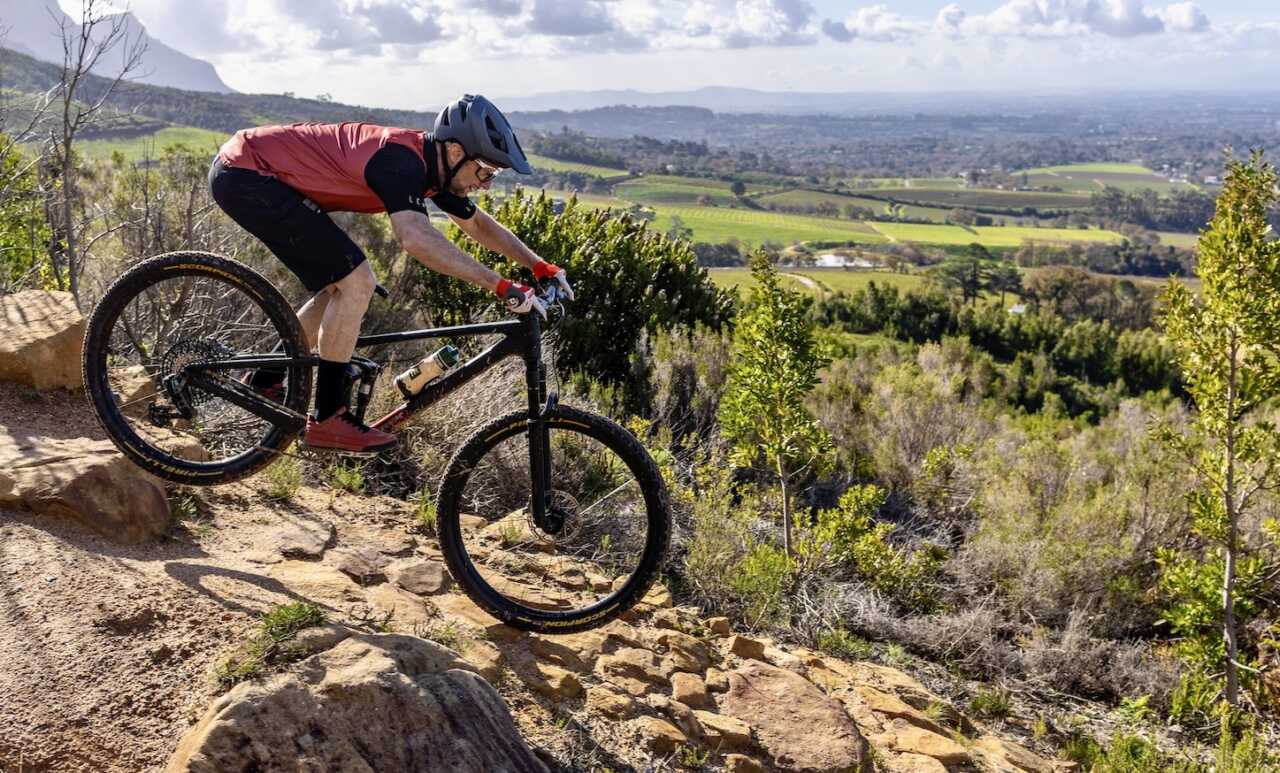17 june 2026, cape town; SOUTH AFRICA | explainer youtube video on why professional mountain bikers train on flat pedals as published on bike network by myles kelsey
