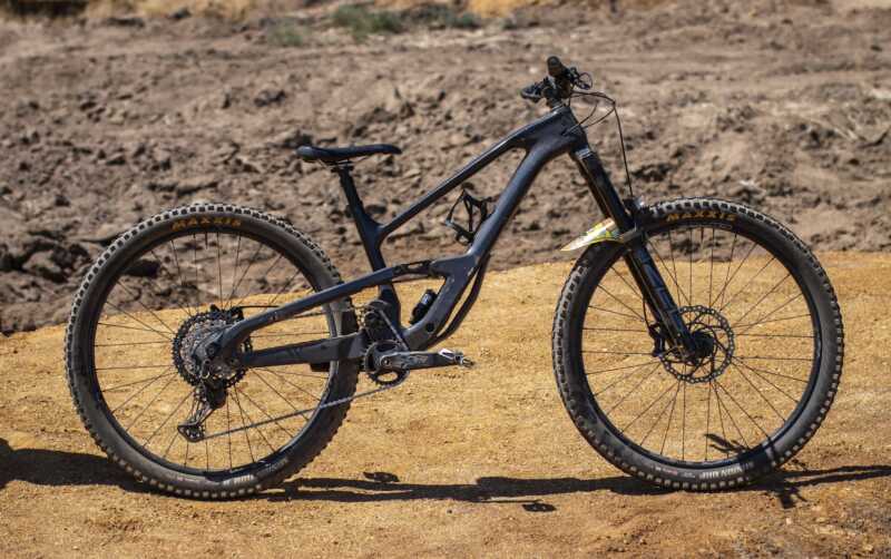 10 february 2024 - paarl, western cape, south africa | review of the cannondale jekyll mountain bike as published on bike network