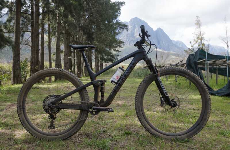 Images of Luke Moir's Trek Top Fuel as raced at the SRAM Western Cape Enduro in Jonkershoek on 25 September 2022 and published on Bike Network in South Africa.